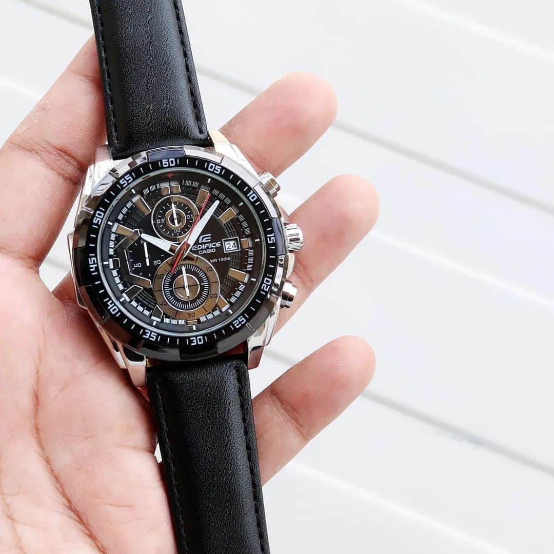 Casio-Edifice-EFR-539L-2.jpg